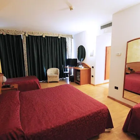 Europa Otel 3*